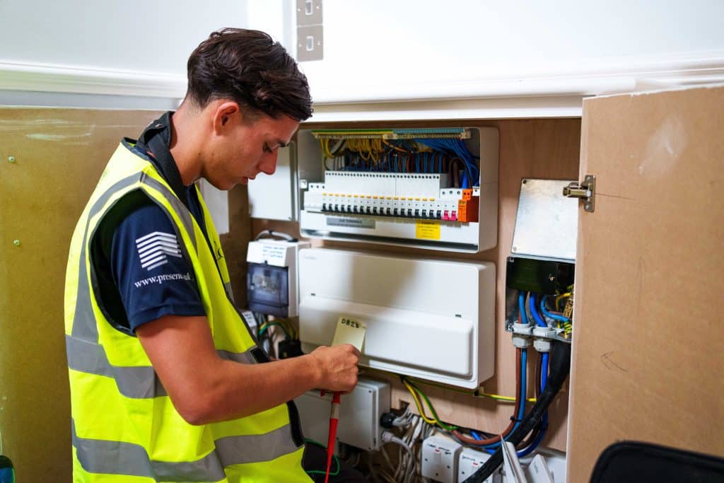 electrical safety check electrician