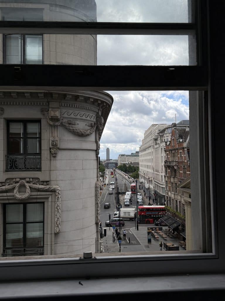 commercial property sourcing south east england