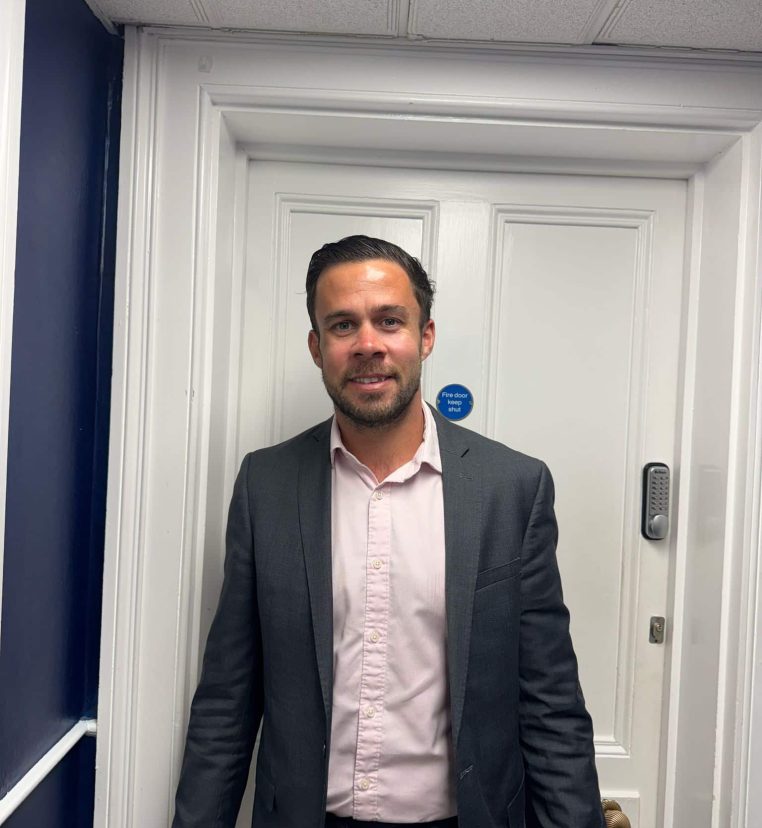 WhatsApp Image 2025-04-10 at 12.05.06